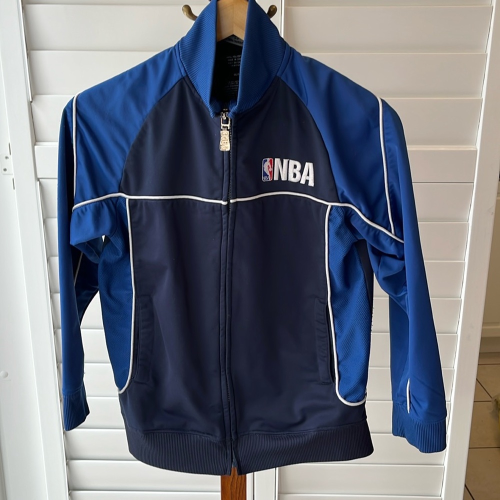 NBA Raptors Sportswear Lightweight Coat (no hood) Jacket BLUE